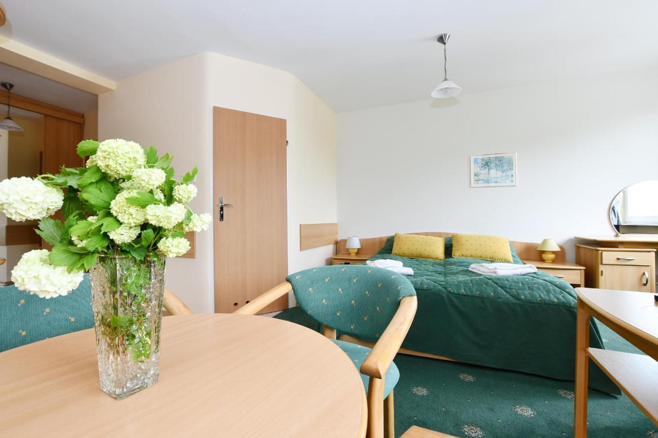 Apartament 14A Kołobrzeg Esterno foto